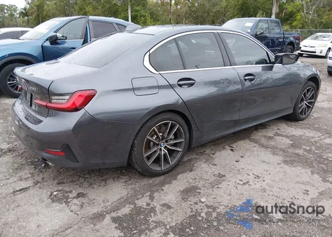2021 BMW 330I z USA, uszkodzony, nr VIN 3MW5R1J04M8B92435